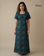 Style Hook Designed Neck soft cotton nighty