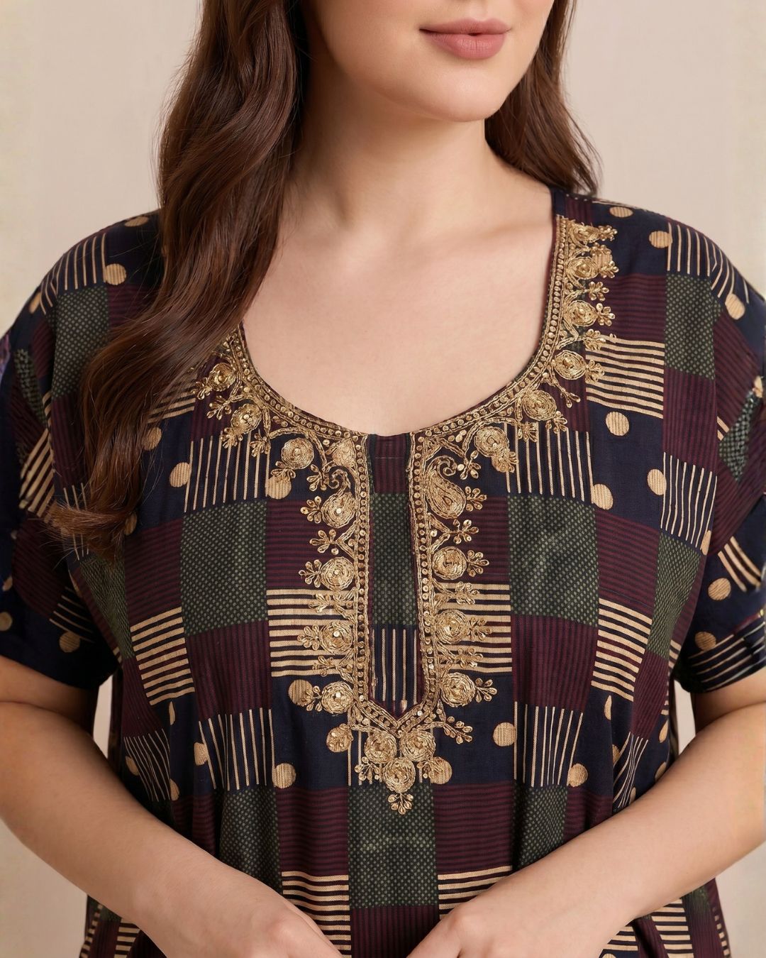Style Hook Elegant Threadwork Nighty